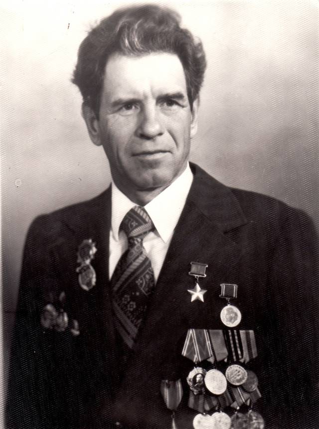 Шаповалов Николай Дмитриевич